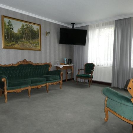 Hotel Niedzwiadek Вдзыдзе-Кишевске Экстерьер фото