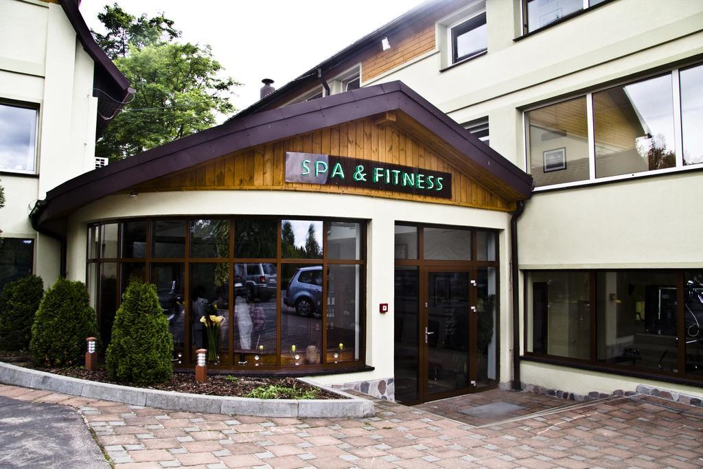 Hotel Niedzwiadek Вдзыдзе-Кишевске Экстерьер фото