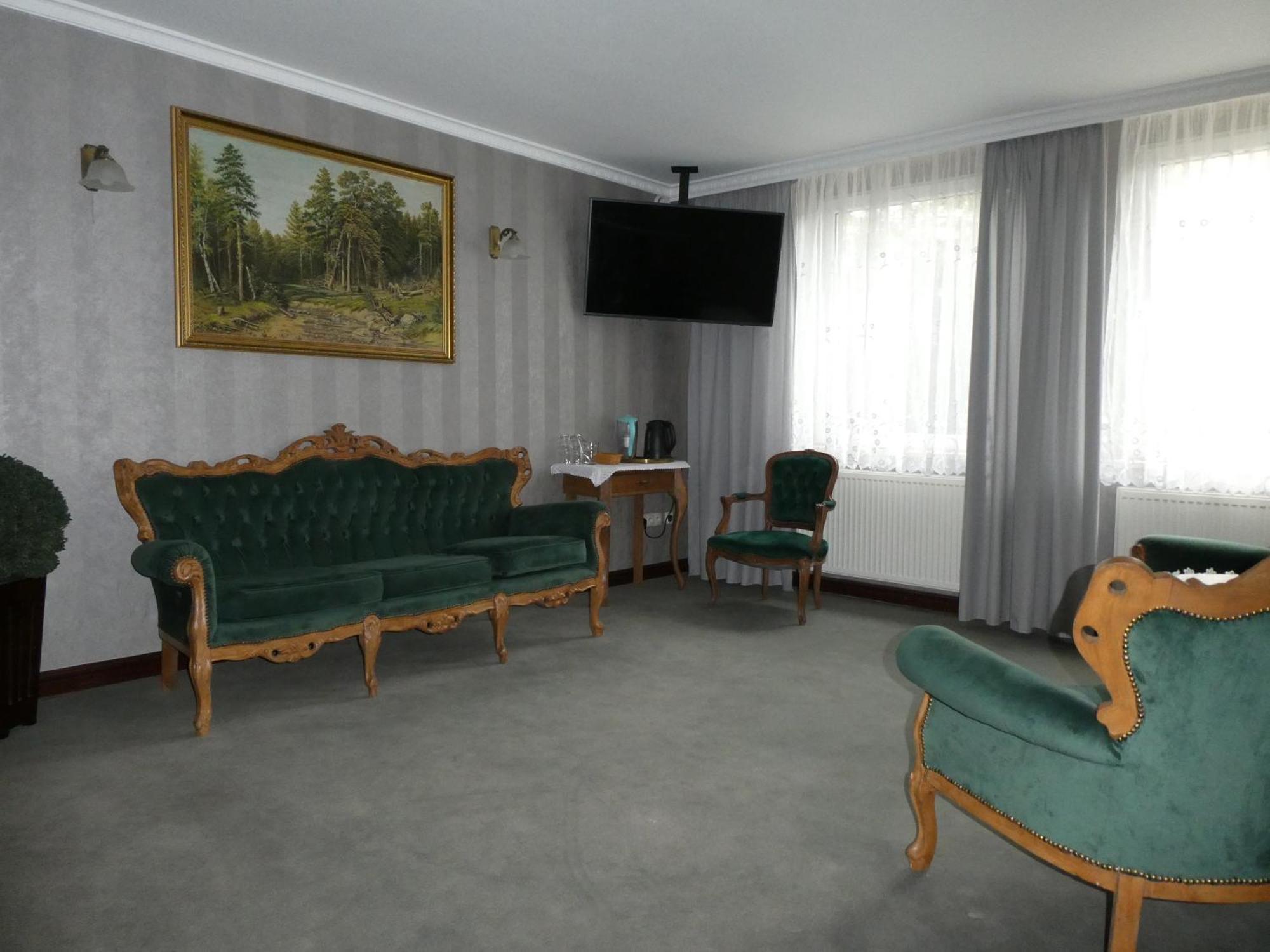 Hotel Niedzwiadek Вдзыдзе-Кишевске Экстерьер фото